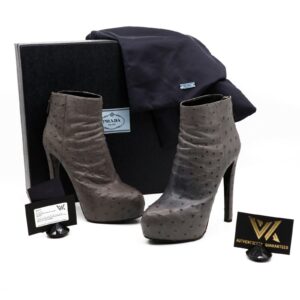 PRADA Milano Ostrich Luxus Designer Straußleder Ankle Boots Gr. 38 NP: 1200 €