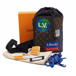 LOUIS VUITTON M44625 Chalk Sling Martin Luther King Sling Bag Limitiert Rare NEU