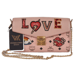 MCM Millie LOVE Patch Rose Visetos Luxus Designer Umhängetasche OP: 675 €